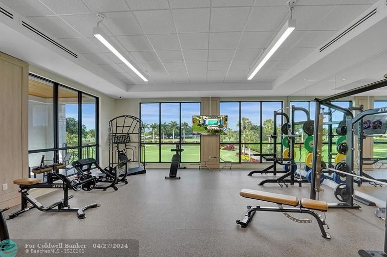 11061 Clover Leaf Cir, Boca Raton FL  33428-1606 exterior