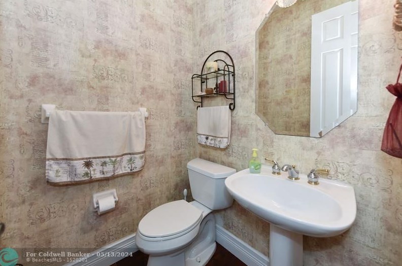 21233 Rock Rdg Dr, Boca Raton FL 33428-4876 exterior