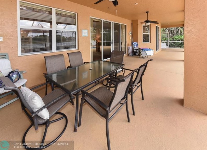 21233 Rock Rdg Dr, Boca Raton FL 33428-4876 exterior