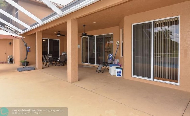 21233 Rock Rdg Dr, Boca Raton FL 33428-4876 exterior