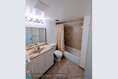 1893 S Ocean Dr, Unit #405, Hallandale Beach, FL 33009 - Photo 11