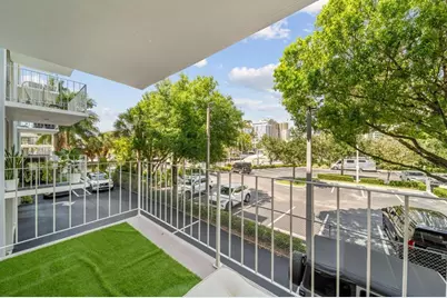 800 SE 4th St, Unit #104, Fort Lauderdale, FL 33301 - Photo 9