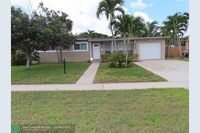 6842 NW 14th Ct - Photo 1