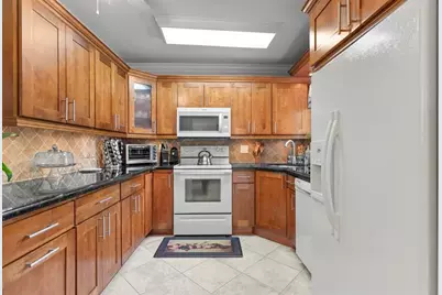 4624  Carambola Cir, Unit #2706, Coconut Creek, FL 33066 - Photo 19