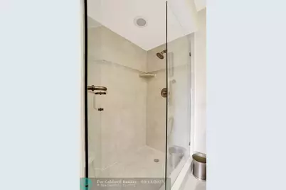 330 SE 20 Ave, Unit #307, Deerfield Beach, FL 33441 - Photo 31