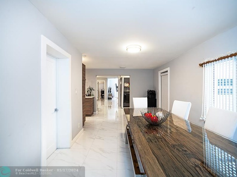 5809 Pierce St, Hollywood FL  33021-6246 exterior