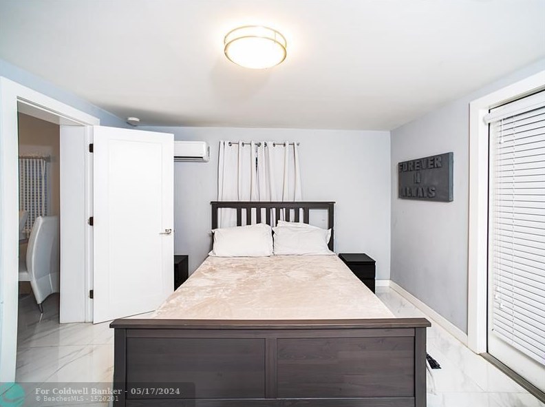 5809 Pierce St, Hollywood FL  33021-6246 exterior