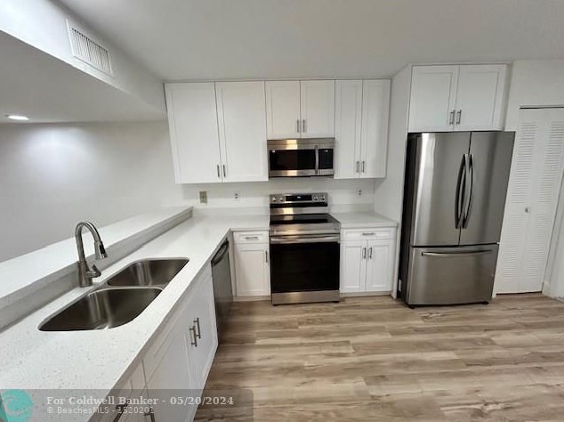 1325 124th Ave, Hollywood FL  33026-3846 exterior