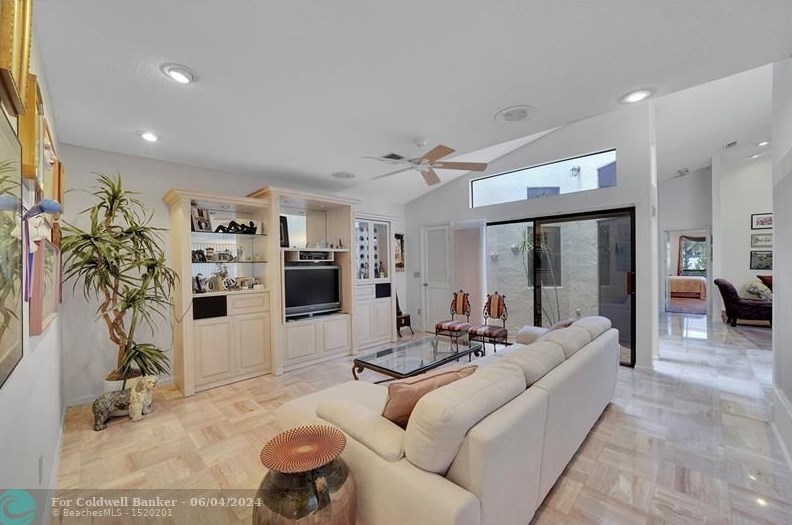 22660 Esplanada Cir, Boca Raton FL 33433-5917 exterior