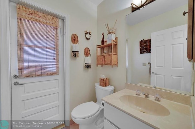 22660 Esplanada Cir, Boca Raton FL 33433-5917 exterior