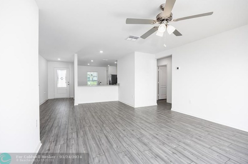 920 Castaneda Ln, Fort Pierce FL  34953-3239 exterior