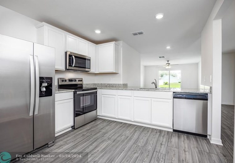 920 Castaneda Ln, Fort Pierce FL  34953-3239 exterior