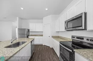 256 SW Grove Ave, Port Saint Lucie, FL 34983 - Photo 9