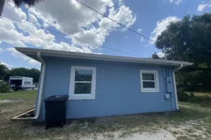 2404 Florida Ave, Fort Pierce, FL 34950 - Photo 3