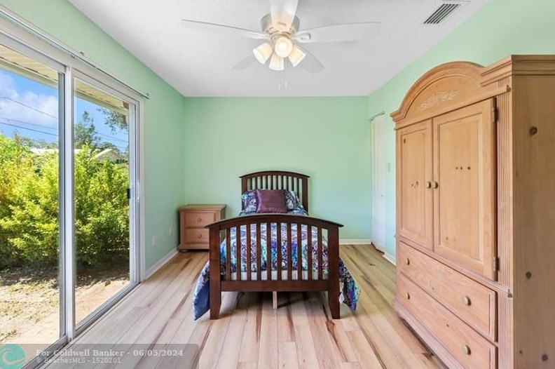 1520 18th Ave, Vero Beach FL  32962-6205 exterior