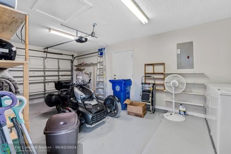 1520 18th Ave, Vero Beach FL  32962-6205 exterior