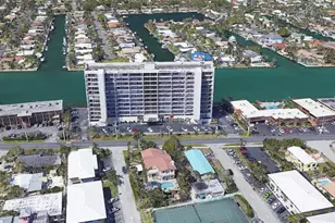 521 N Riverside Dr, Pompano Beach, FL 33062 - Photo 53