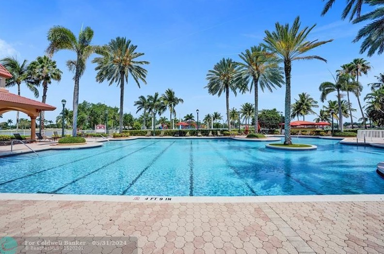 19390 29 Ct, Hollywood FL 33029-2473 exterior