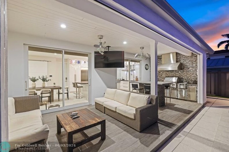 760 72 St, Boca Raton FL 33487-2438 exterior