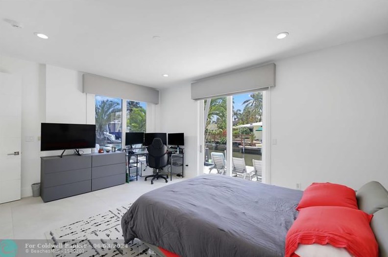 760 72 St, Boca Raton FL 33487-2438 exterior