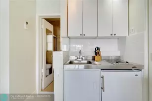 2508 Bay Dr, Pompano Beach, FL 33062 - Photo 41