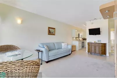 2508  Bay Drive, Unit #14, Pompano Beach, FL 33062 - Photo 11