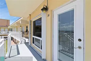 2508 Bay Dr, Pompano Beach, FL 33062 - Photo 9