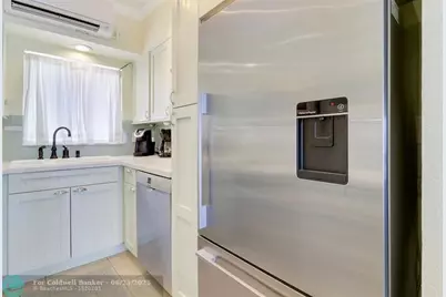 2508  Bay Drive, Unit #14, Pompano Beach, FL 33062 - Photo 19