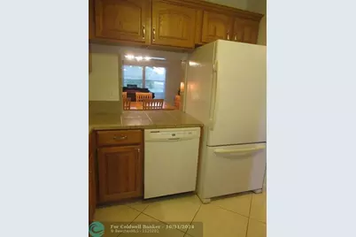 601 NW 76th Ter, Unit #206, Margate, FL 33063 - Photo 5