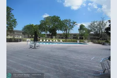 601 NW 76th Ter, Unit #206, Margate, FL 33063 - Photo 27