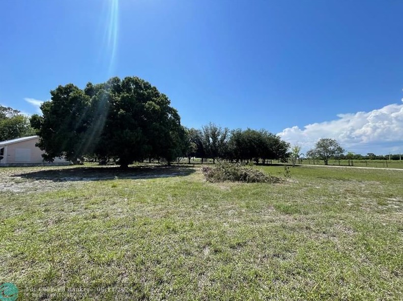 7700 76 Dr, Okeechobee FL 34972 exterior