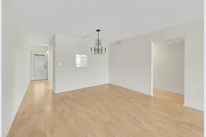 1804  Eleuthera Pt, Unit #E3, Coconut Creek, FL 33066 - Photo 7