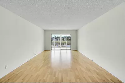 1804  Eleuthera Pt, Unit #E3, Coconut Creek, FL 33066 - Photo 9