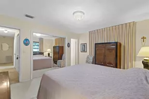 1577 NE 49th St, Oakland Park, FL 33334 - Photo 17