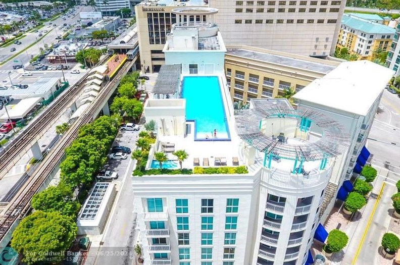 7280 89th St, Miami FL 33156-1611 exterior