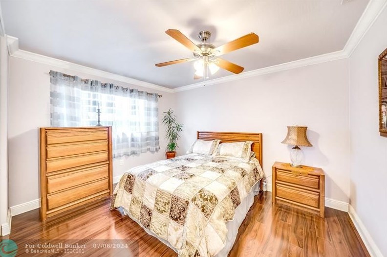 3900 68th Ave, Hollywood FL  33023-6606 exterior