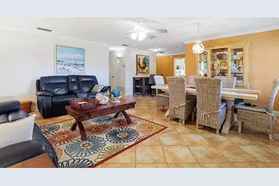 63  Woodland Drive, Unit #203, Vero Beach, FL 32962 - Photo 3