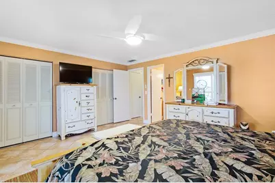63  Woodland Drive, Unit #203, Vero Beach, FL 32962 - Photo 13
