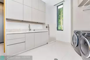 34 Minnetonka Rd, Sea Ranch Lakes, FL 33308 - Photo 21