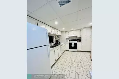 1150  Hillsboro Mile, Unit #212, Hillsboro Beach, FL 33062 - Photo 11