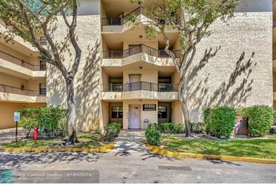 10501 W Broward Boulevard, Unit #307, Plantation, FL 33324 - Photo 1