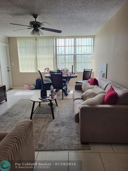 2781 Taft St, Hollywood FL 33020-2948 exterior