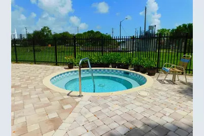 128 S Cypress Rd, Unit #827, Pompano Beach, FL 33060 - Photo 29