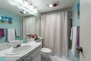 671 S Hollybrook Dr, Pembroke Pines, FL 33025 - Photo 11