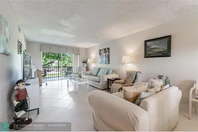 671 S Hollybrook Dr, Unit #306, Pembroke Pines, FL 33025 - Photo 1