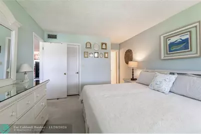 671 S Hollybrook Dr, Unit #306, Pembroke Pines, FL 33025 - Photo 13