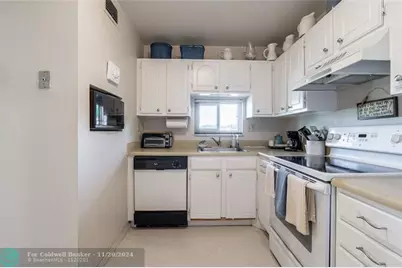 671 S Hollybrook Dr, Unit #306, Pembroke Pines, FL 33025 - Photo 9