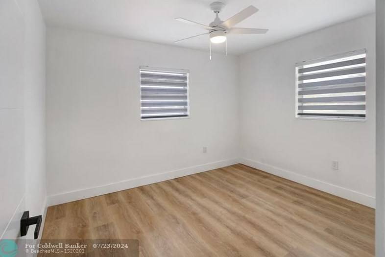 17841 32nd Ave, Miami FL  33056-3405 exterior