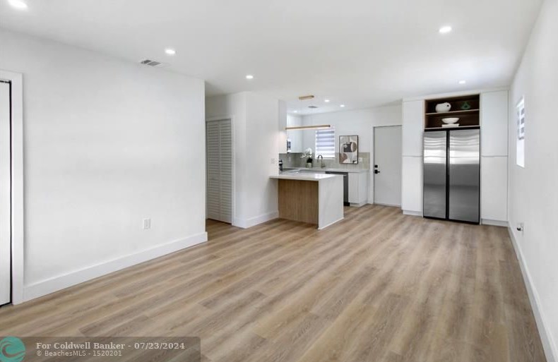 17841 32nd Ave, Miami FL  33056-3405 exterior