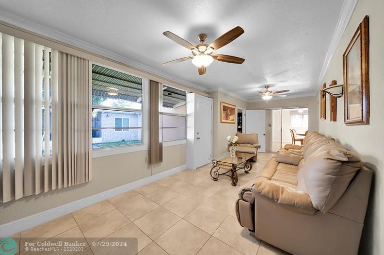 6900 12th St, Pompano Beach FL  33063-2449 exterior